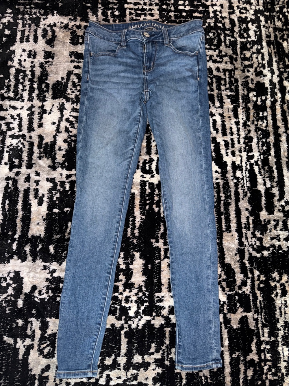 American Eagle Outfitters Medium Blue Skinny Jeans